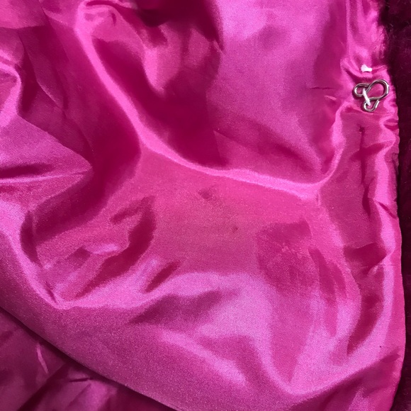 Plush Fuchsia Novelty Faux Fur Jacket Size S/Med - Picture 11 of 16